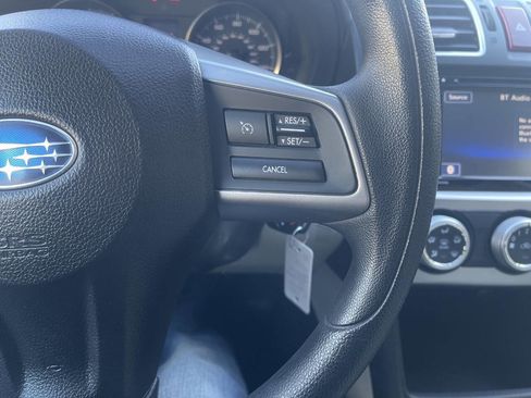 Used 2015 Subaru Crosstrek 2.0i Premium image 30