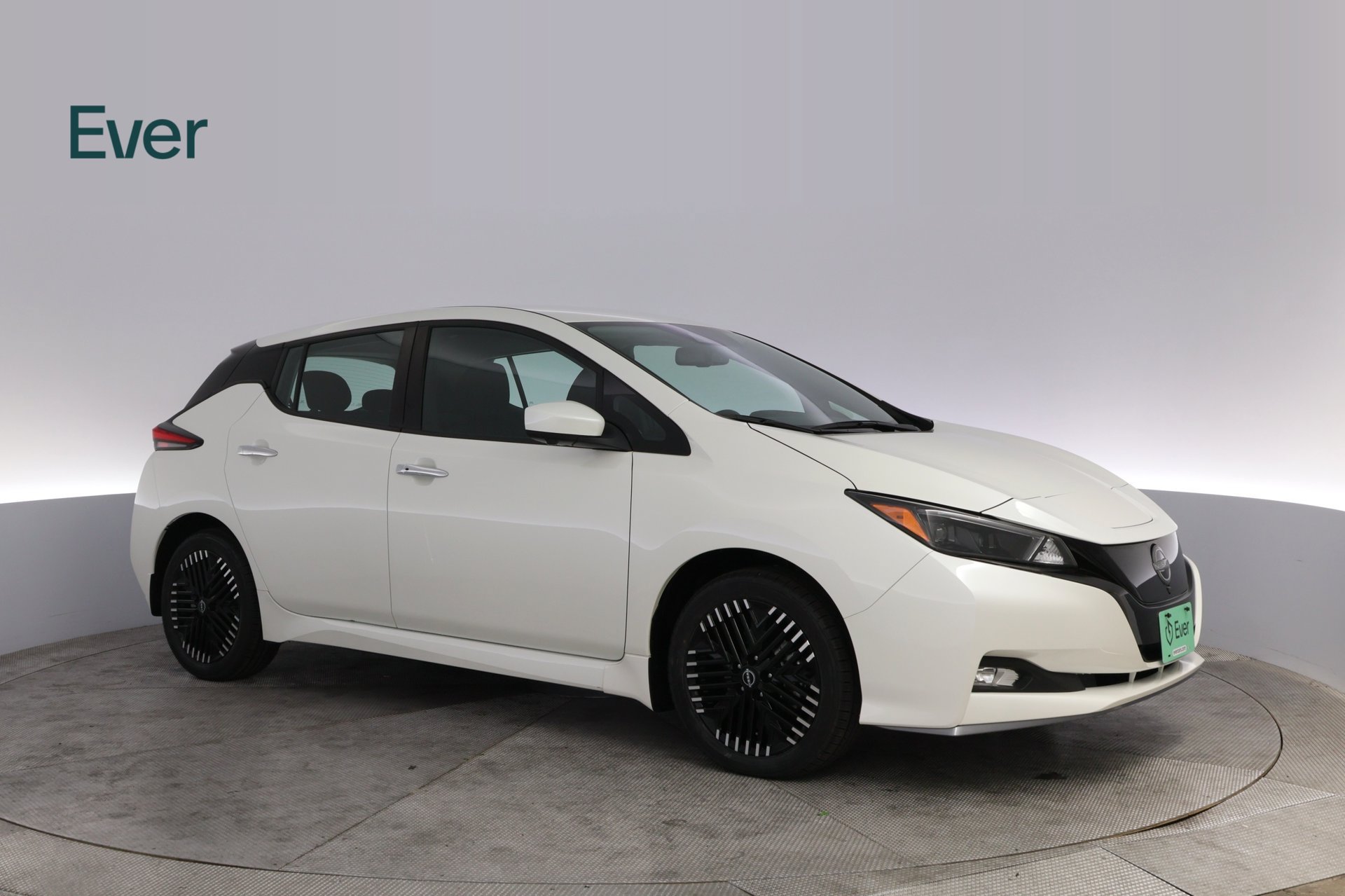 Used 2024 Nissan Leaf SV Plus FWD image 14