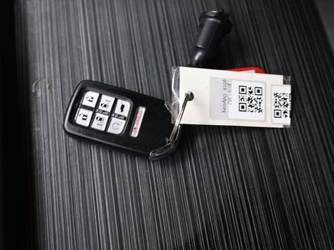 Used 2018 Honda Odyssey EX-L image 9