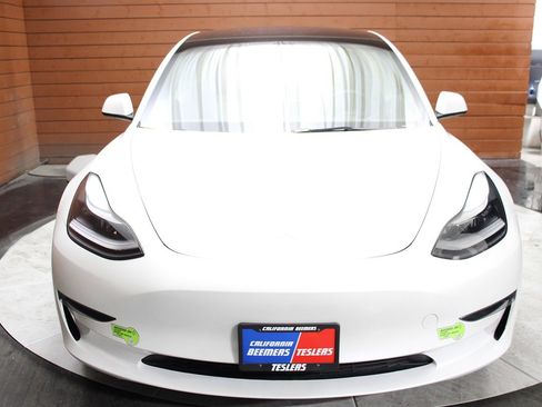 Used 2023 Tesla Model 3 Standard Range image 21