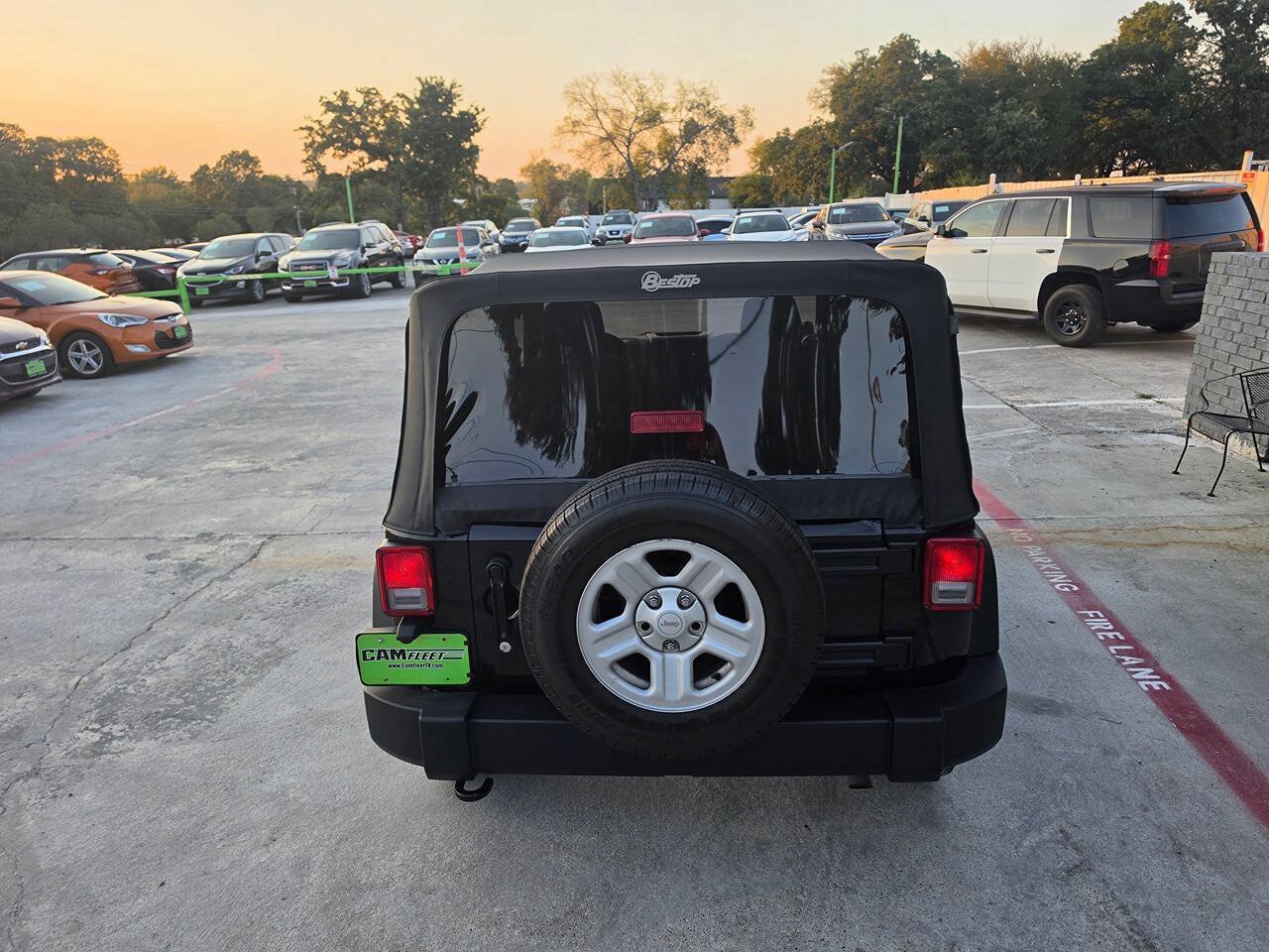 Used 2013 Jeep Wrangler Sport AWD/4WD image 9