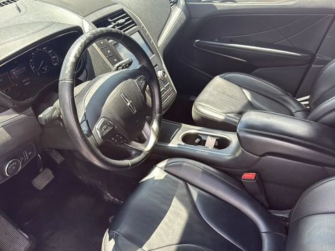 Used 2017 Lincoln MKC Premiere AWD/4WD image 10