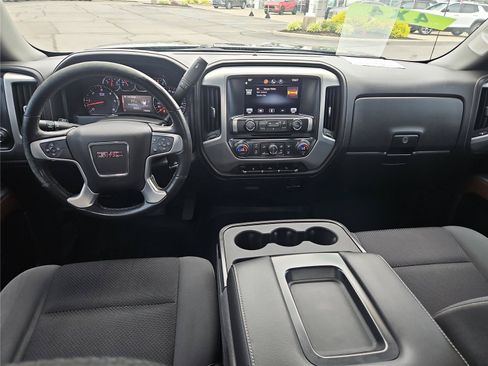 Used 2014 GMC Sierra 1500 SLE w/ SLE Value Package AWD/4WD image 9