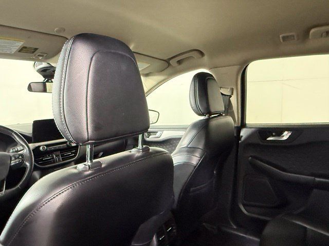 Used 2020 Ford Escape SEL FWD image 25