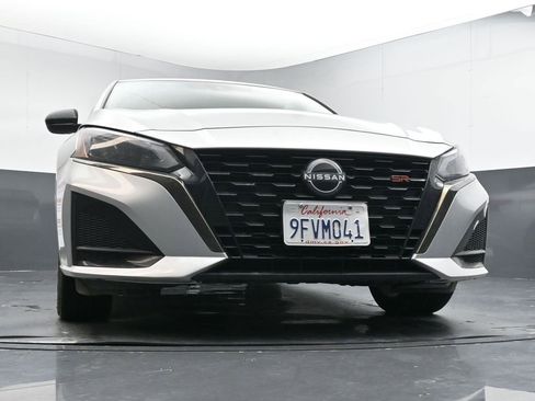 Used 2023 Nissan Altima 2.5 SR image 31