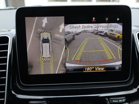 Used 2019 Mercedes-Benz GLS 450 4MATIC image 29