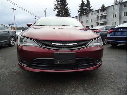 Used 2015 Chrysler 200 S w/ Navigation & Sound Group I image 3