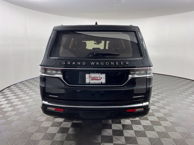 Used 2023 Jeep Grand Wagoneer L Series III w/ Rear Seat Video Group 1 AWD/4WD image 6