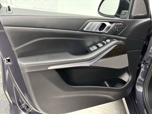 Used 2019 BMW X7 xDrive40i w/ Premium Package AWD/4WD image 14