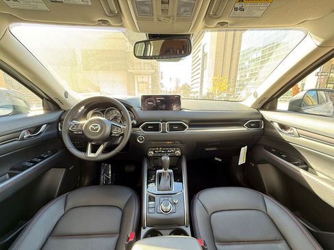 New 2025 MAZDA CX-5 Carbon Edition image 18