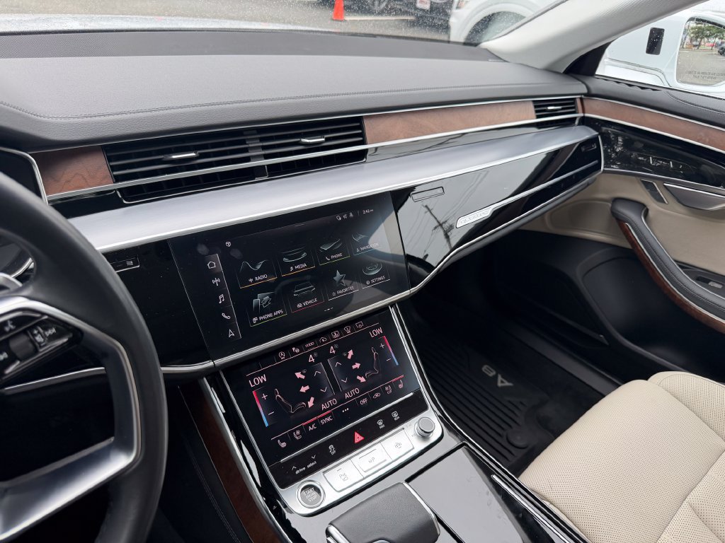 Used 2023 Audi A8 L 3.0T w/ Comfort Plus Package AWD/4WD image 20