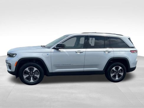 Used 2022 Jeep Grand Cherokee Limited 4xe AWD/4WD image 2