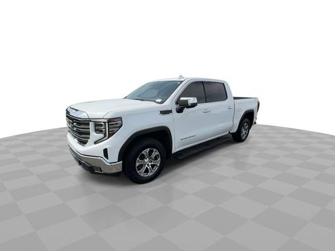 Certified 2024 GMC Sierra 1500 SLT w/ SLT Convenience Package image 4