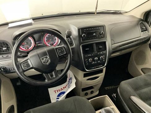 Used 2016 Dodge Grand Caravan SE w/ Quick Order Package 29E SE FWD image 24