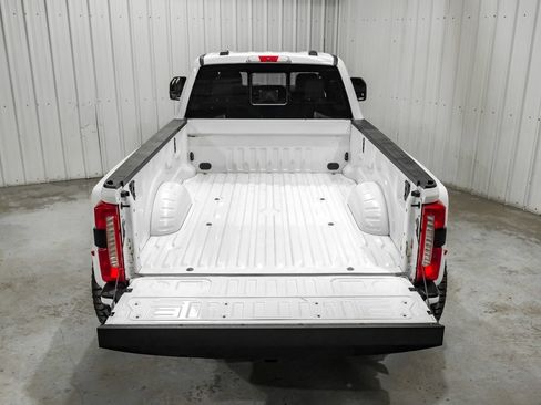 Used 2024 Ford F350 Lariat w/ FX4 Off-Road Package AWD/4WD image 58