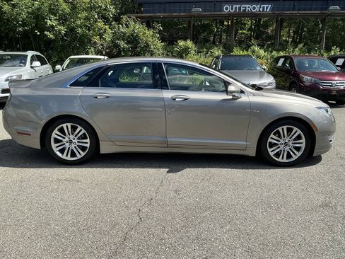 Used 2016 Lincoln MKZ AWD w/ Equipment Group 300A Reserve image 4