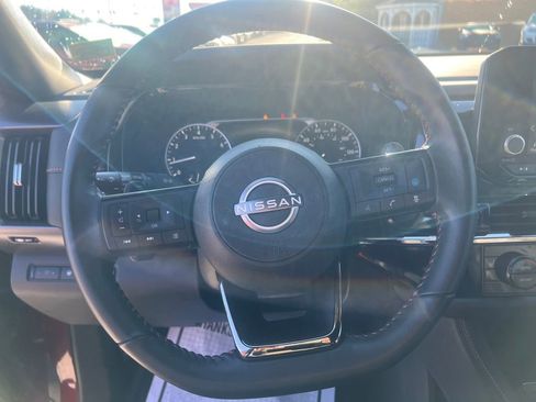 Used 2023 Nissan Pathfinder Rock Creek image 15