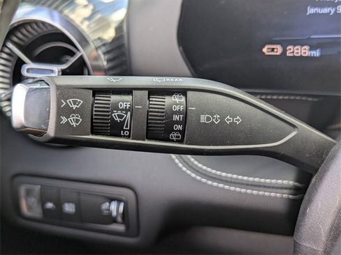 Used 2024 Chevrolet Blazer EV LT image 34