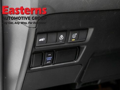 Used 2023 Nissan Armada Platinum w/ Captain's Chairs Package AWD/4WD image 24