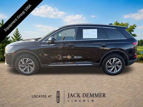 Used 2024 Lincoln Corsair AWD image 3