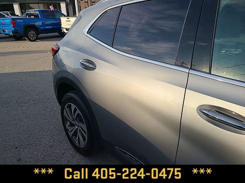 Used 2023 Buick Envision Essence image 11