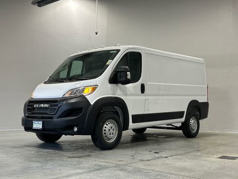 New 2026 RAM ProMaster 1500 w/ Convenience Group image 2