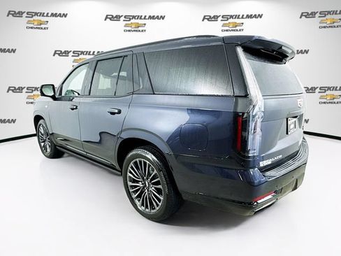 Used 2025 Cadillac Escalade Sport Platinum w/ LPO, Floor Liner Package AWD/4WD image 5