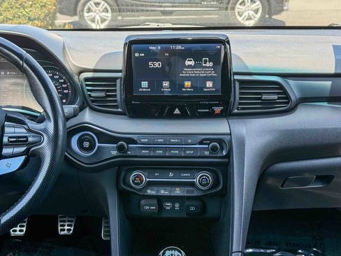 Used 2020 Hyundai Veloster N w/ Performance Package FWD image 14