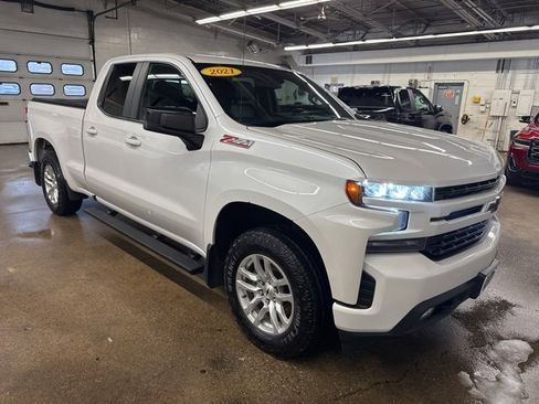 Used 2021 Chevrolet Silverado 1500 RST w/ Convenience Package II image 8
