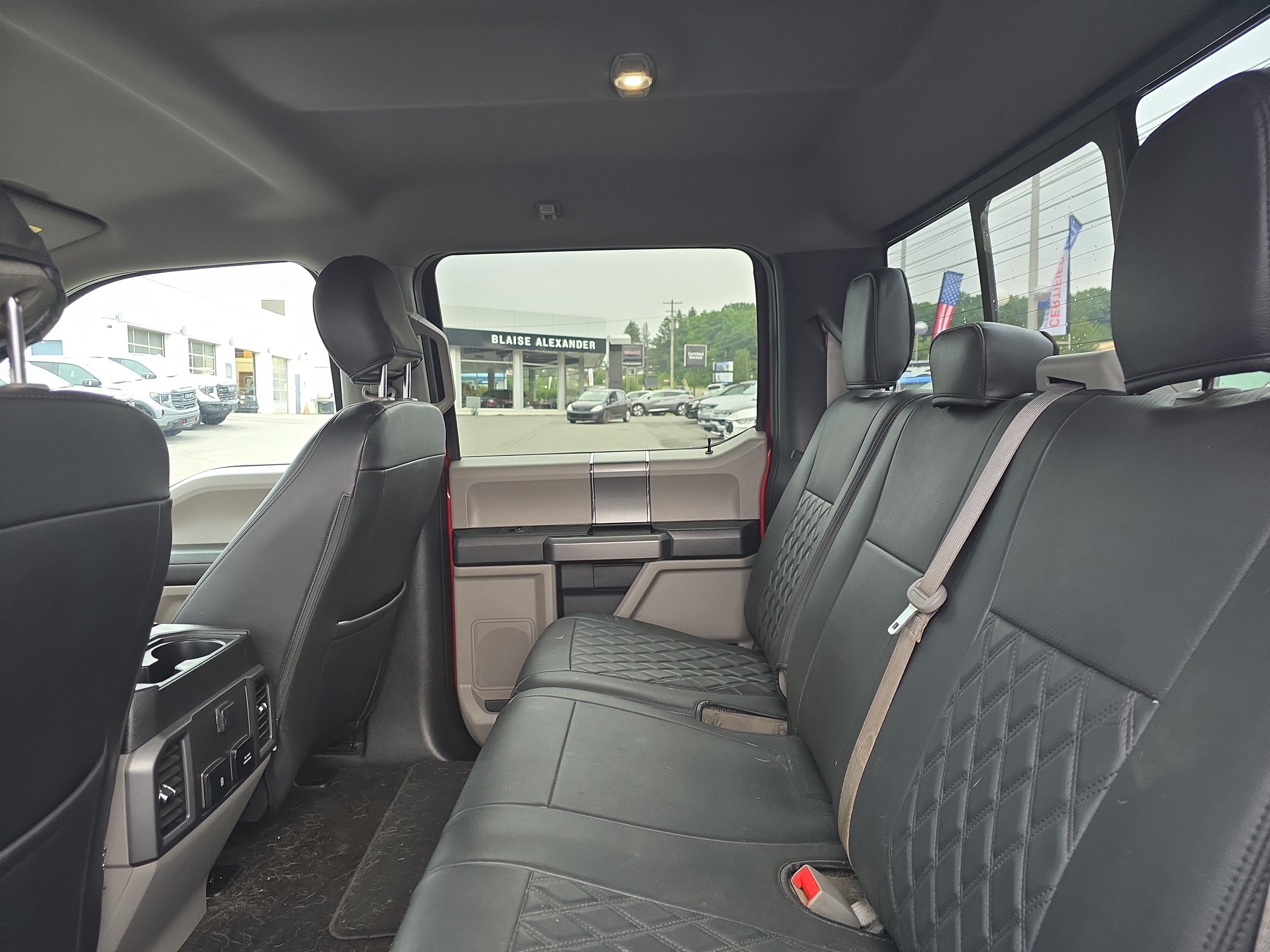 Used 2020 Ford F150 XLT w/ Equipment Group 302A Luxury AWD/4WD image 16