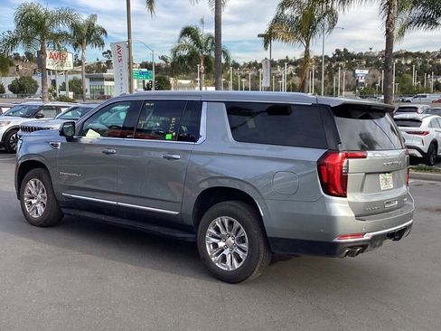 Used 2025 GMC Yukon XL Denali image 7