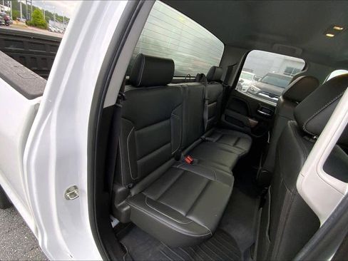 Used 2018 GMC Sierra 1500 SLT w/ SLT Premium Package AWD/4WD image 19