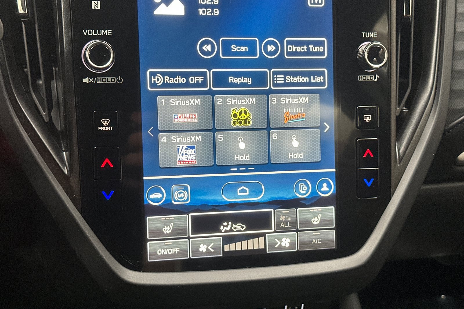 New 2026 Subaru Forester Touring AWD/4WD image 24