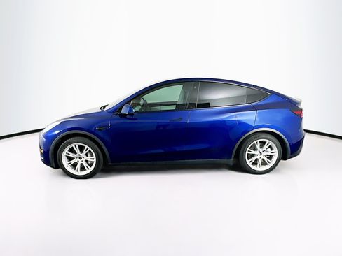 Used 2021 Tesla Model Y Long Range AWD/4WD image 4