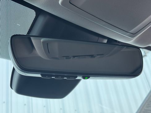 Used 2022 Toyota Highlander Platinum image 32