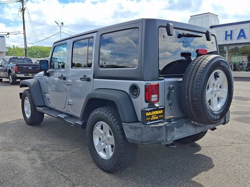 Used 2016 Jeep Wrangler Unlimited Sport w/ Quick Order Package 24S AWD/4WD image 5