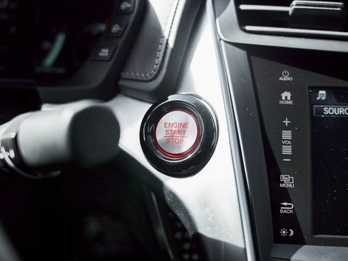 Used 2017 Acura NSX image 54