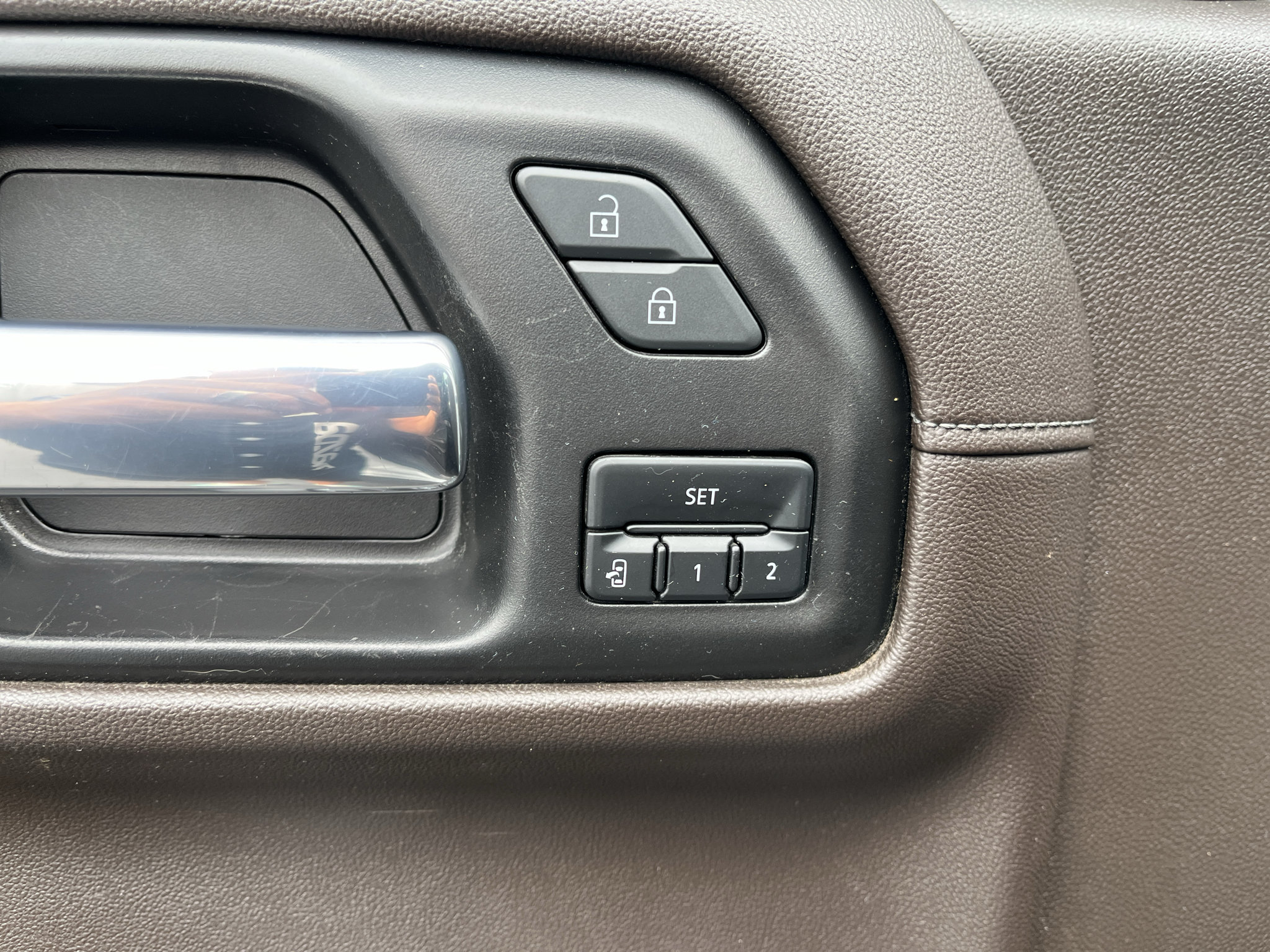 Used 2021 GMC Sierra 1500 Denali AWD/4WD image 14