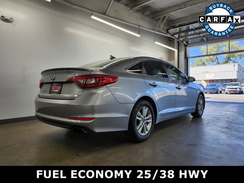 Used 2016 Hyundai Sonata SE w/ Cargo Package image 3