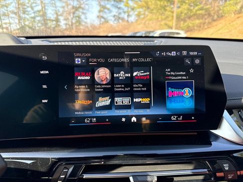 New 2026 BMW X1 xDrive28i w/ Technology Package AWD/4WD image 15