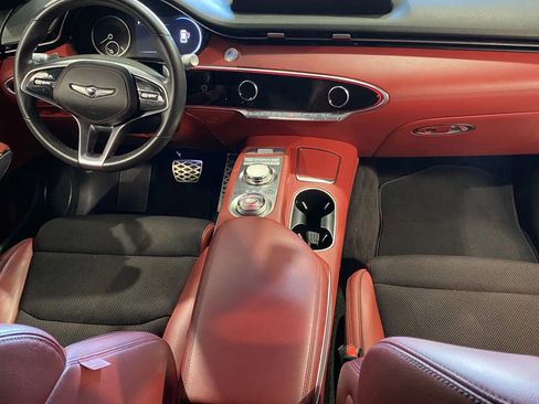 Used 2022 Genesis GV70 3.5T Sport w/ Cargo Package image 5