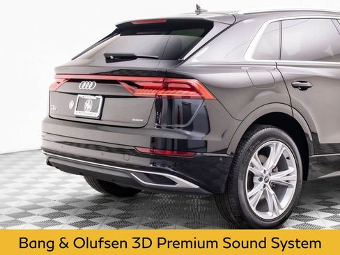 Used 2021 Audi Q8 Premium Plus w/ Premium Plus Package image 31