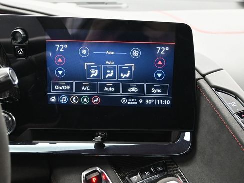 Used 2023 Chevrolet Corvette Stingray Premium Conv w/ Z51 Performance Package image 20