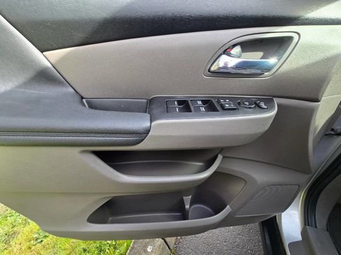 Used 2014 Honda Odyssey LX image 30