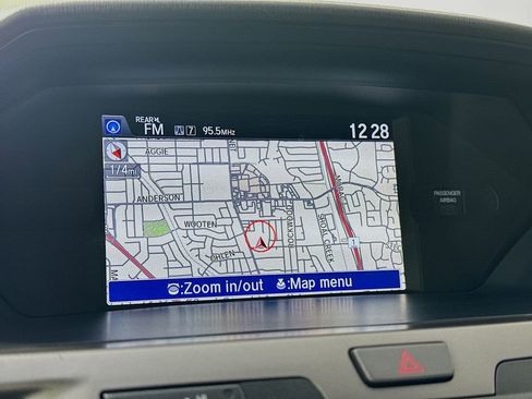 Used 2016 Honda Odyssey Touring image 15