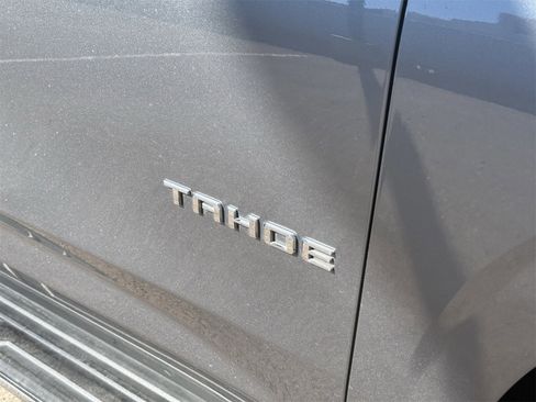 Used 2021 Chevrolet Tahoe Premier w/ Premium Package image 6