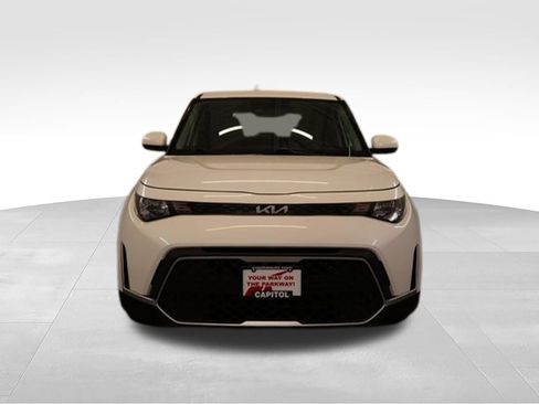 Used 2024 Kia Soul LX w/ Option Group 015 FWD image 6