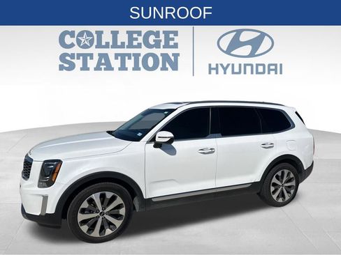 Used 2020 Kia Telluride S w/ S 8 Passenger Seating Package image 8