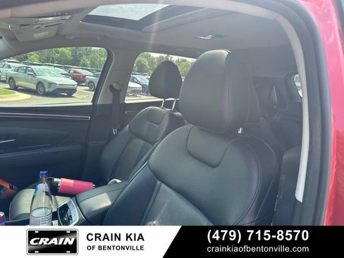 Used 2023 Hyundai Tucson SEL w/ Convenience Package FWD image 4
