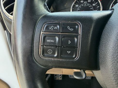 Used 2015 Jeep Wrangler Unlimited Sahara w/ Mopar Chrome Edition Group AWD/4WD image 26